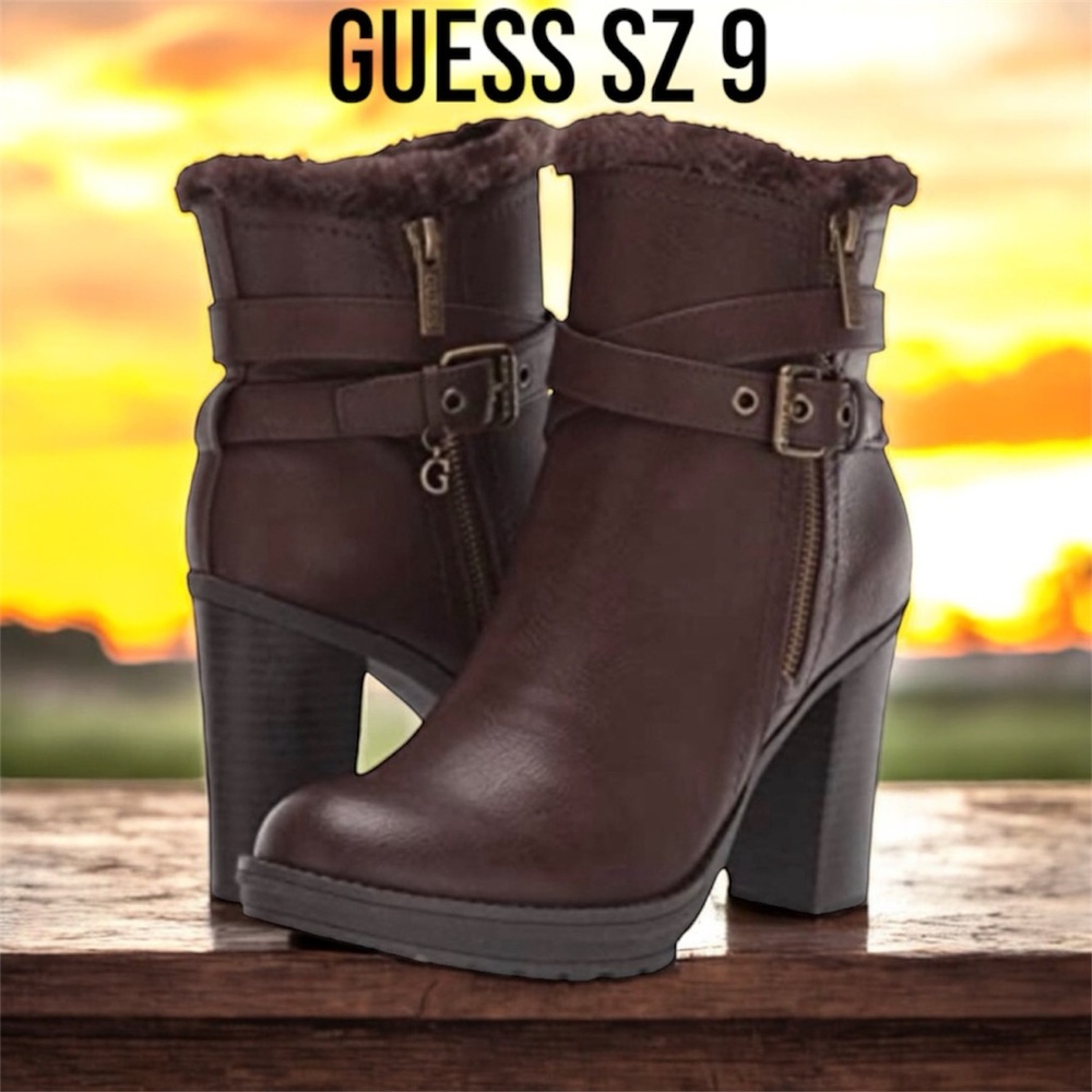 Guess Boots Size 9M in Dark Brown NWT